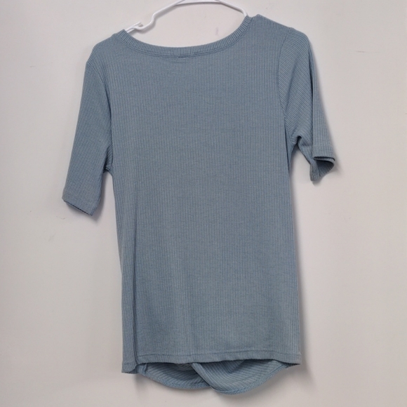 Blue twist front thin short sleeve sweater in 1X and Medium - Picture 2 of 2